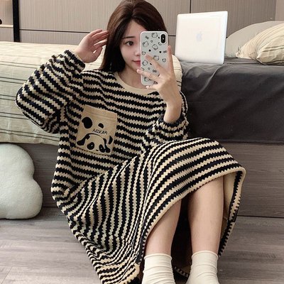 2025新款长袖睡衣女冬天中长款过膝睡裙珊瑚绒保暖家居服可外穿冬