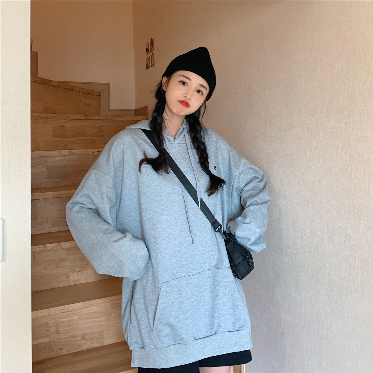 Real shot of spring and autumn thin jacket long sleeve Hong Kong Style Hooded Sweater woman