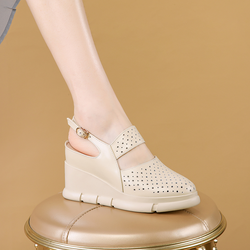 9cm包头坡跟休闲凉鞋新款女夏季