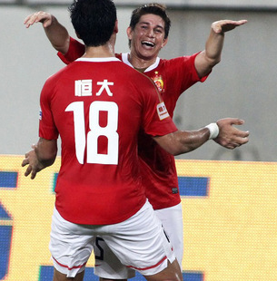 2012年联赛广州恒大球衣号码广告臂章印制亚冠臂章印名字