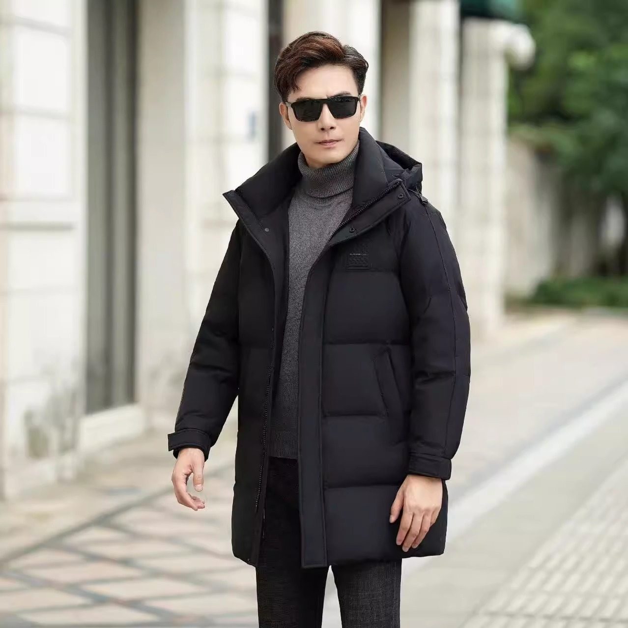 2025男士青年加厚 中长款时尚休闲羽绒服 冬季保暖外套连帽男款