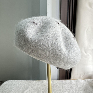 秋冬白色兔毛贝雷帽子女手工蝴蝶结画家帽百搭保暖显气质蓓雷帽潮