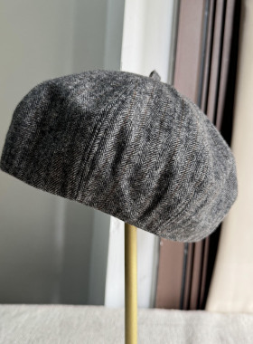 2025年秋季灰色条纹贝雷帽子女复古显脸小百搭轻薄画家帽可折叠潮