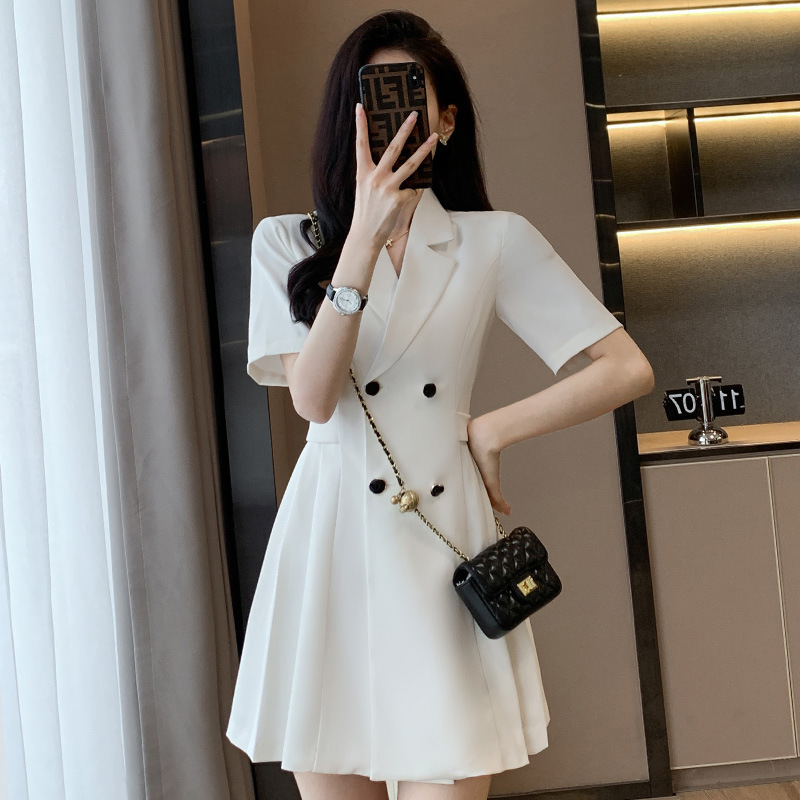 白色西装连衣裙女夏季短袖2023新款时尚气质收腰女神范修身连衣裙
