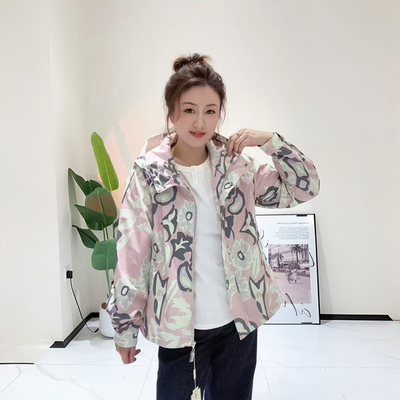 金影奇大码女装秋季连帽短外套