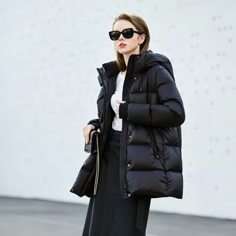 金影奇冬季新款加厚保暖鹅绒服