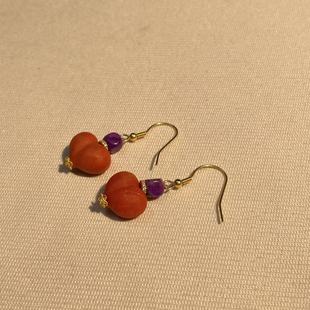 舒俱来酱红南红屁桃耳钩/s925（昭月）AZB6261