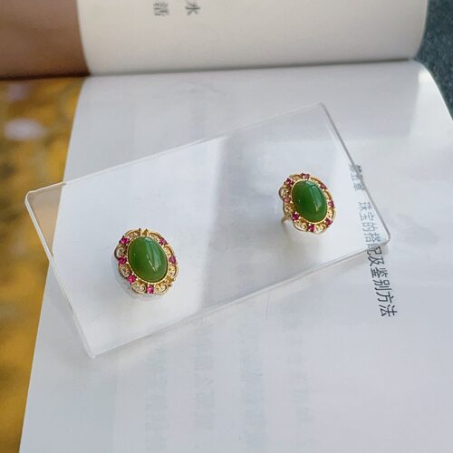 Y俄料苹果绿和田玉蛋面耳钉/s925/A3/7.5*5.5mm/AZB17822