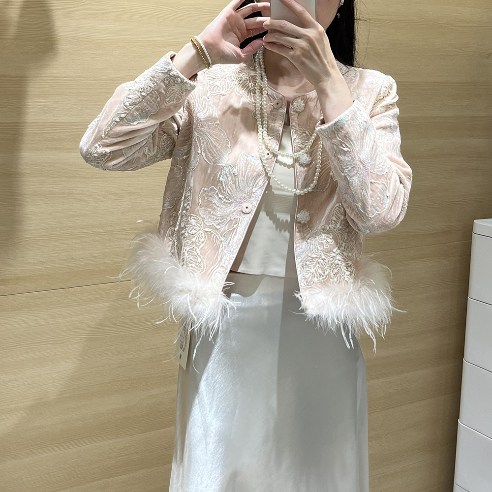 秋季新中式国风重工刺绣亮片鸵鸟毛外套女高级感气质百搭休闲上衣