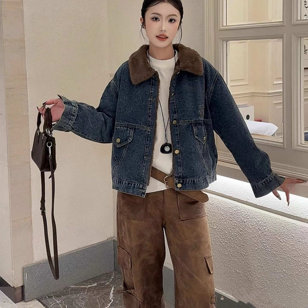 秋冬仿兔毛加绒外套女2025新款羊羔毛一体牛仔上衣小个子加厚棉衣