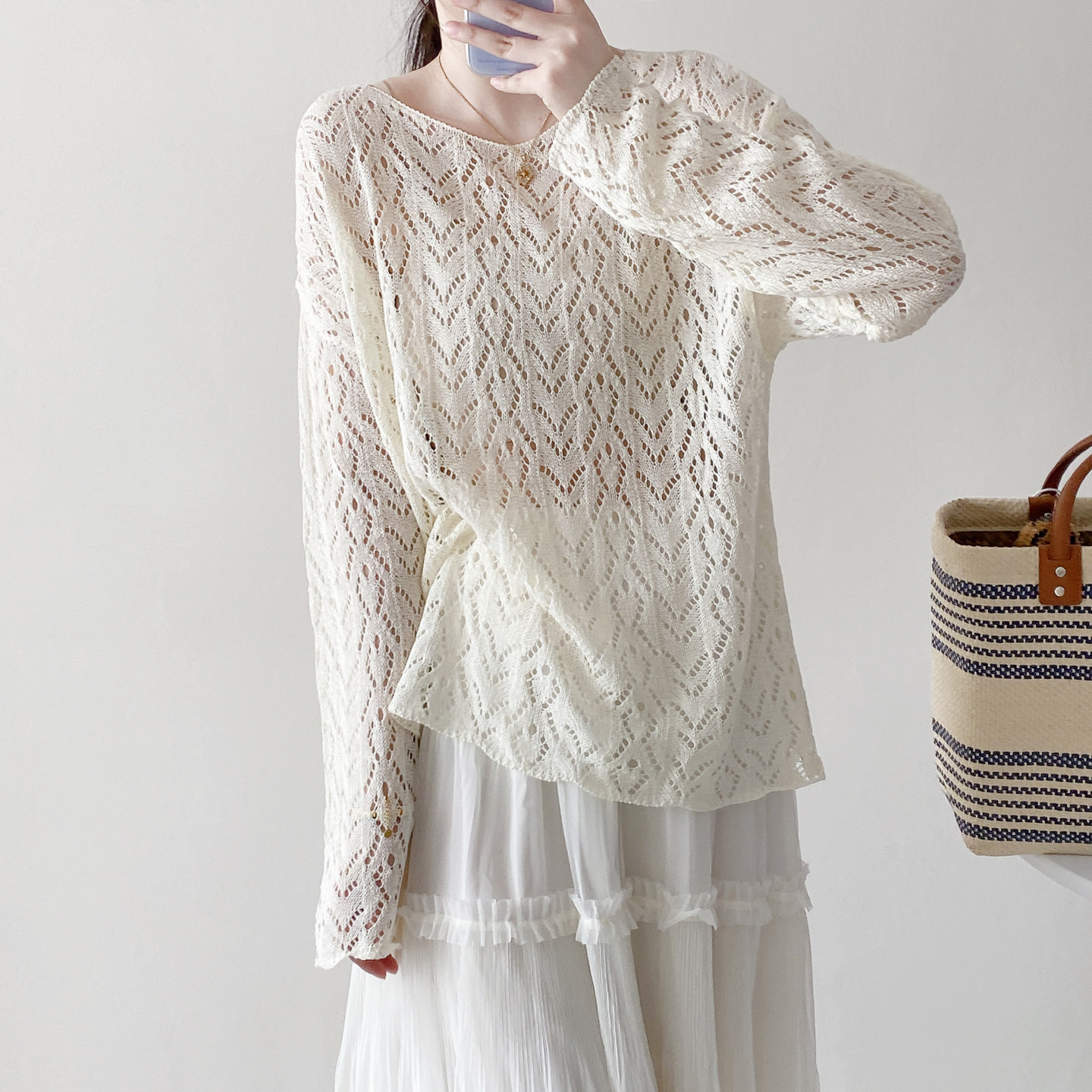 高级感船领麦穗钩花针织衫2026春季新款女士韩版薄款镂空透视上衣