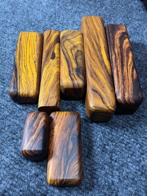 微凹黄檀（墨西哥红酸枝）盘玩儿手把件，镇尺，醒木