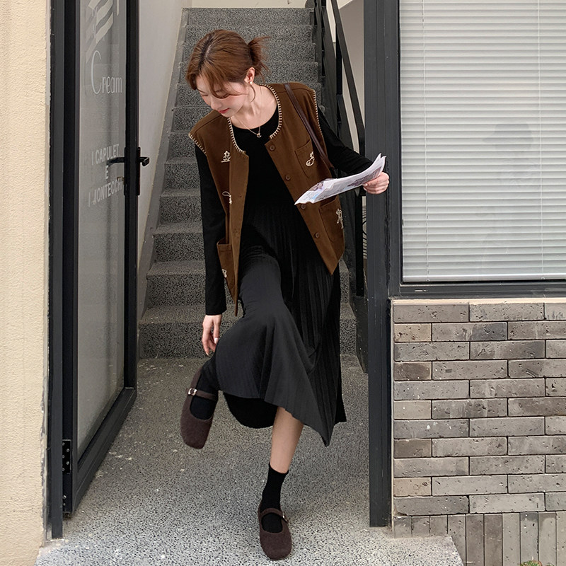 【大货】春装刺绣马甲+百褶连衣裙两件套装A649-P175控288，女装套装/套裙，浙宝228