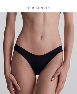 P140 何识律动系列系绳环保纱线中腰三角裤 W13 SENSES HER