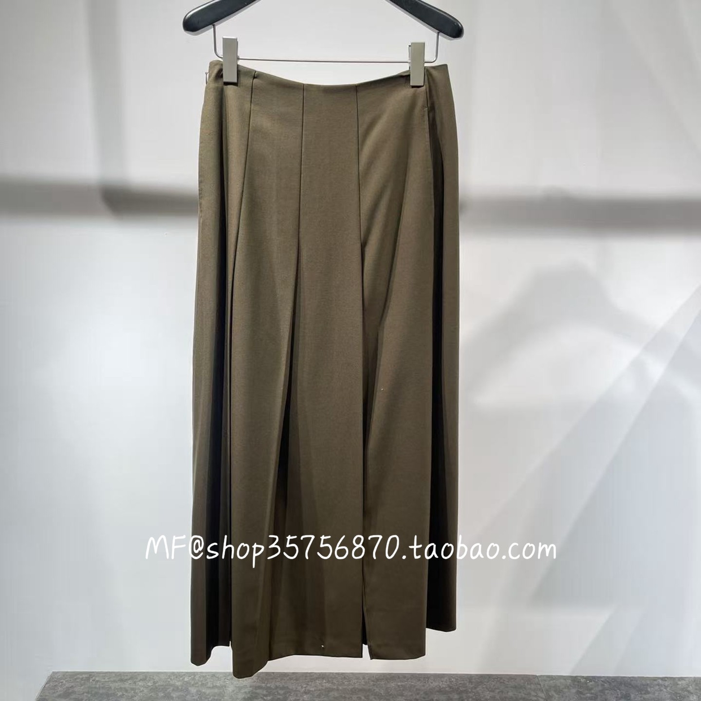 AUM奥姆2026春专柜正品 聚酯纤维+羊毛 压褶半裙M1GB11322 2480,女装/女士精品,半身裙,淘宝优惠券,粉丝福利购,淘宝优惠卷