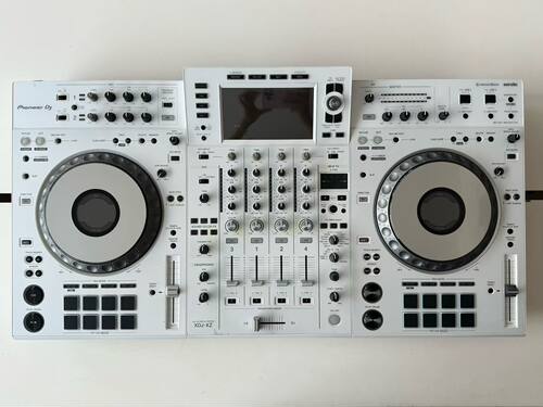 先锋XDJ-XZ-W白色限量款一体机 二手包房打碟机 九成新轻微瑕疵