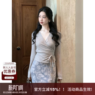 长袖 港风复古绑带显瘦v领上衣T恤女秋新款 SYT自制 针织衫 暮云