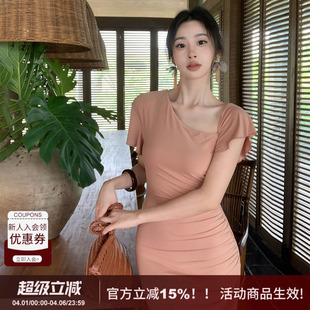 SYT自制 显瘦连衣裙女2026春季 新款 褶皱收腰裙 面料超舒服斜肩修身
