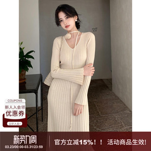 显瘦套头A字长袖 V领坑条修身 针织连衣裙女 通勤风百搭经典 SYT自制