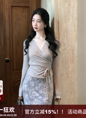 【暮云】SYT自制 港风复古绑带显瘦v领上衣T恤女秋新款长袖针织衫