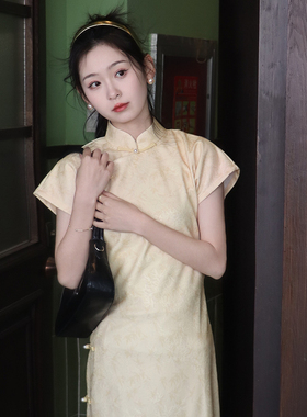 颂葵新中式旗袍2025新款夏季古法优雅全开襟高考送考气质浅黄色女