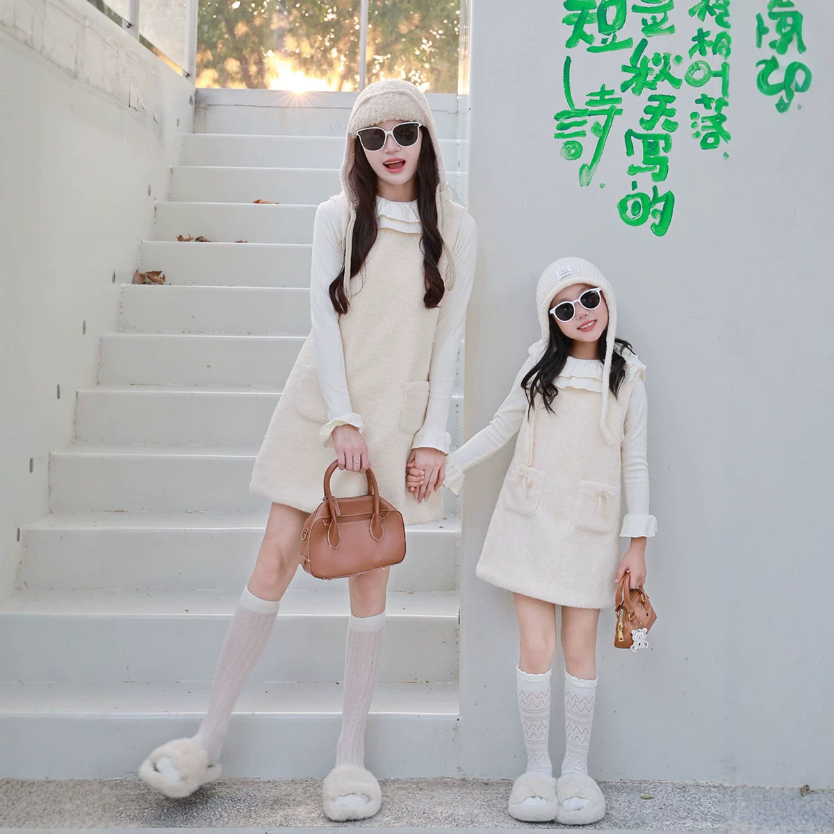 秋冬加厚母女毛呢小香风背心裙