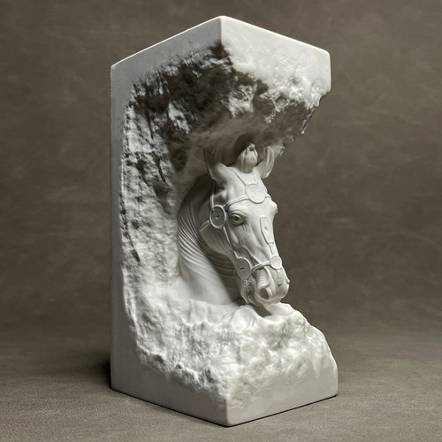 现代简约风格马头雕塑装饰摆件