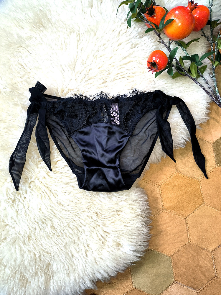 wolfmiss系带蕾丝性感低腰内裤女薄透气透视三角裤棉裆纯色三角裤