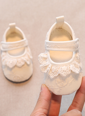 新生婴儿蕾丝花边防滑地板鞋韩版公主鞋女宝宝超萌百天软底步前鞋