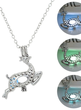 Christmas Elk Pendant Glow in The Dark Necklaces For Women