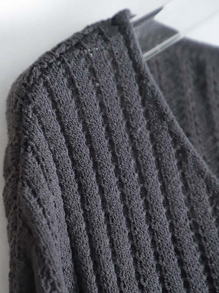 ITS SOFT AND SASSY  SLOUCHY STYLE LONG SLEEVE KNIT SWEATER WOMENS AUTUMN NEW V-NECK LOOSE SWEATER SPANISH FLEECE BASE LAYER