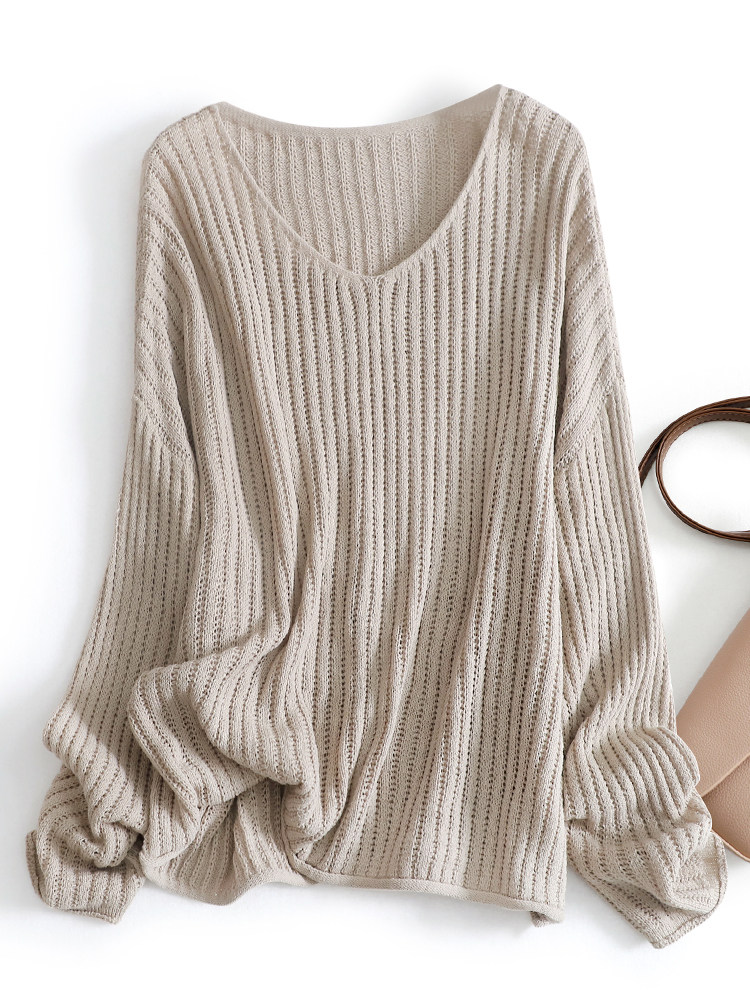 ITS SOFT AND SASSY  SLOUCHY STYLE LONG SLEEVE KNIT SWEATER WOMENS AUTUMN NEW V-NECK LOOSE SWEATER SPANISH FLEECE BASE LAYER