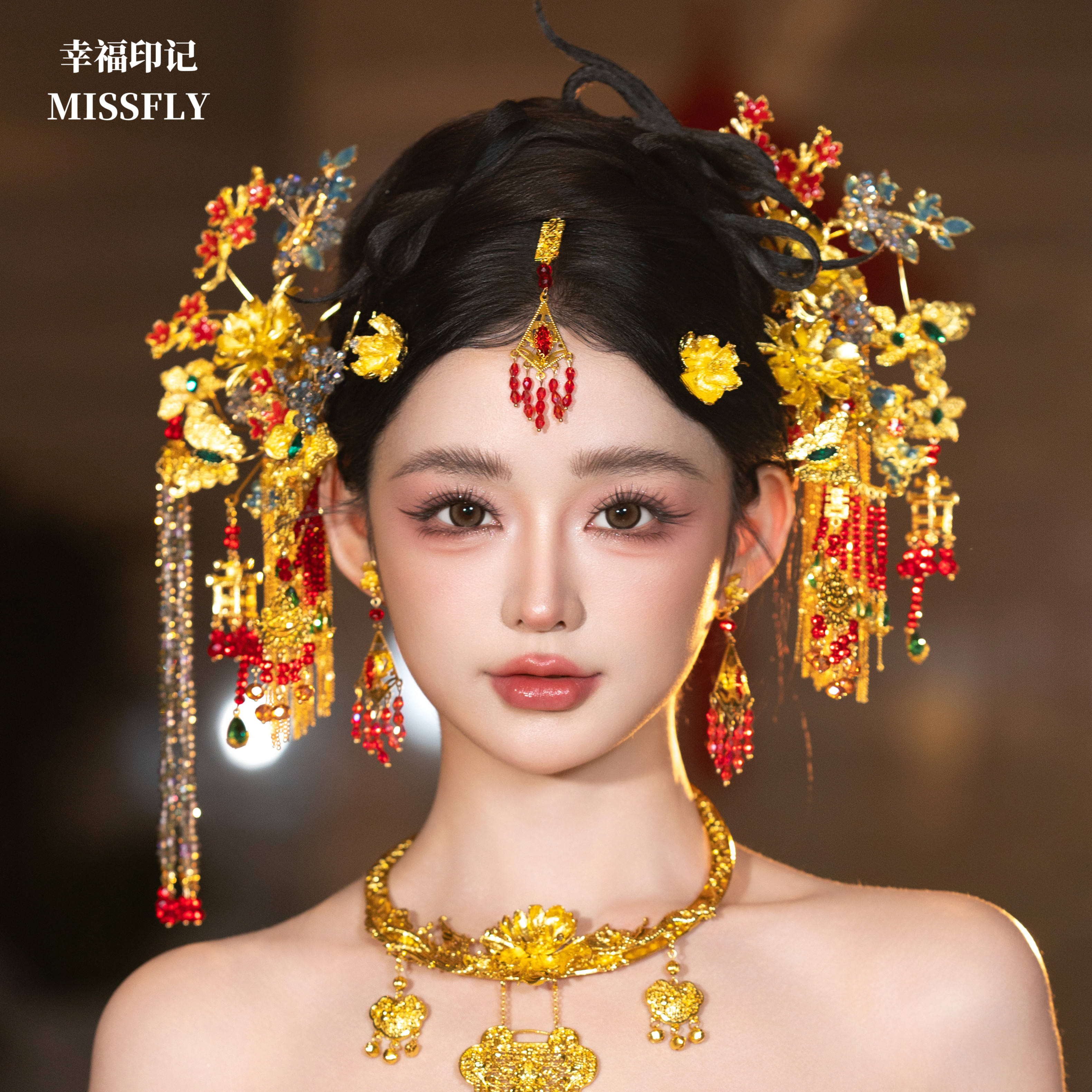 新娘金色花朵秀禾新中式头饰奢华结婚重工水晶流苏龙凤褂发饰减龄