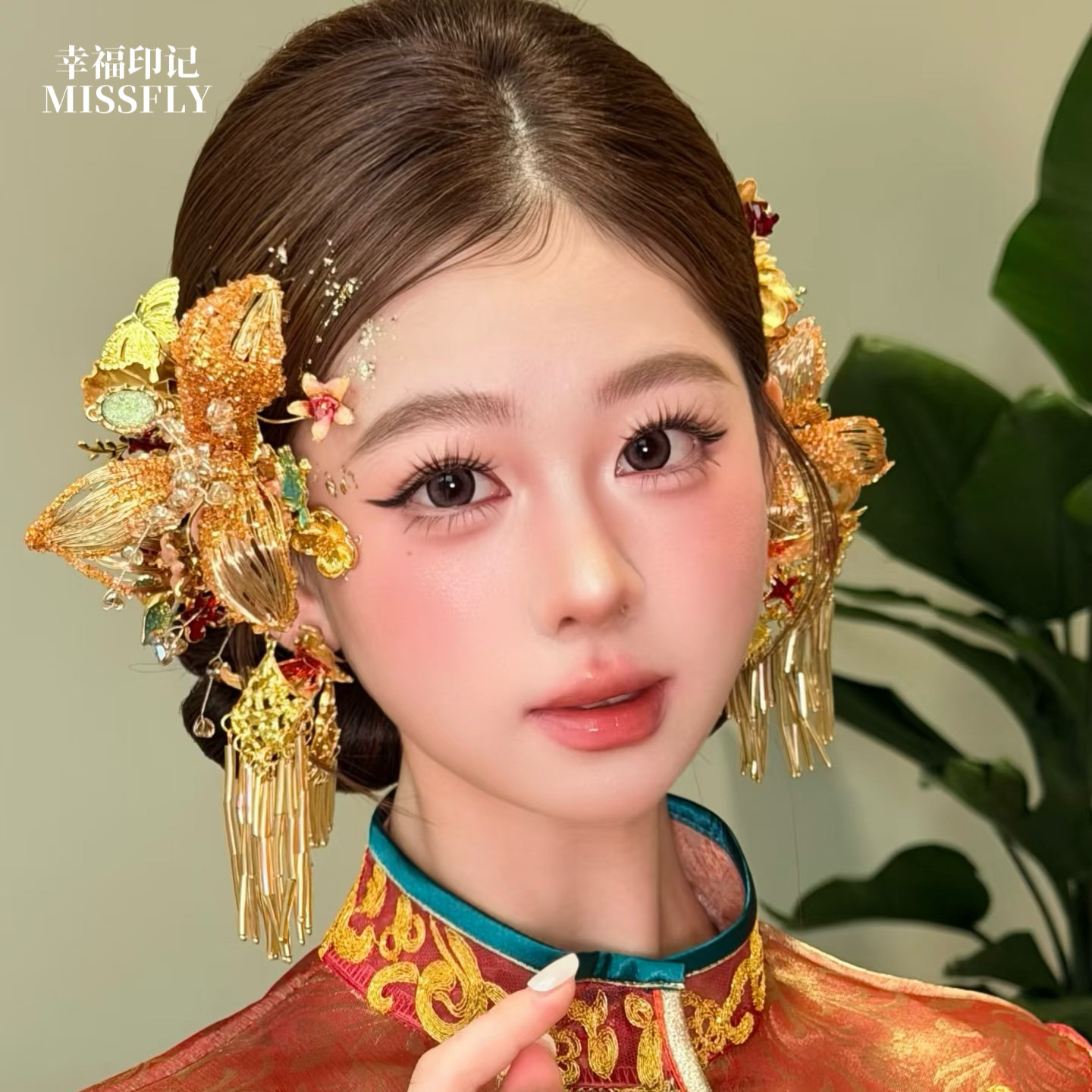 新娘新中式金色缠花头饰浅色秀禾晨袍旗袍马面裙龙凤褂发饰减龄仙