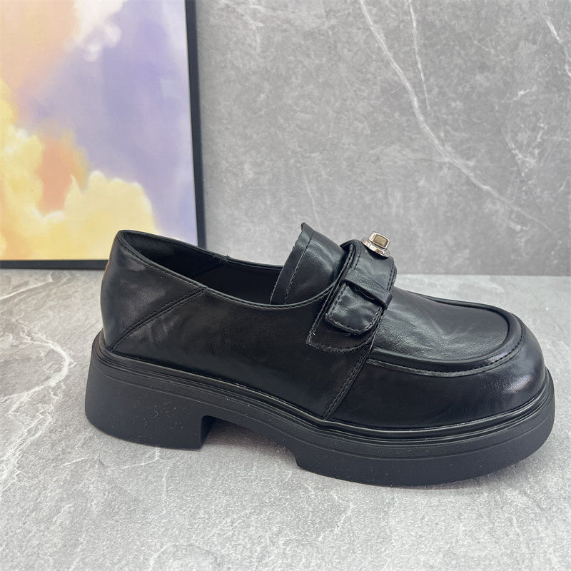 2026春季英伦风厚底乐福鞋女中跟金属扣一脚蹬百搭通勤时尚单皮鞋,女鞋,乐福鞋（豆豆鞋）,淘宝优惠券,粉丝福利购,淘宝优惠卷
