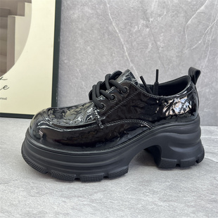 2026春季英伦风黑色漆皮乐福鞋女厚底系带圆头百搭休闲时尚小皮鞋