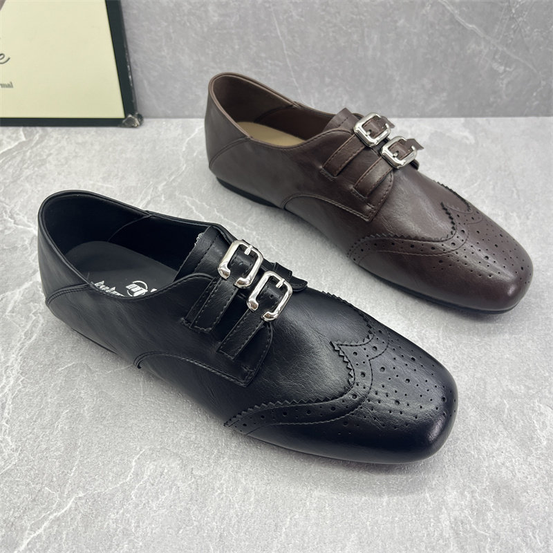 2026春季英伦风布洛克雕花方头小皮鞋女平底搭扣舒适百搭软底单鞋,女鞋,深口单鞋,淘宝优惠券,粉丝福利购,淘宝优惠卷