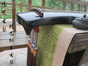 特价古琴 桐木仲尼 古琴伏羲式 送琴囊 琴垫