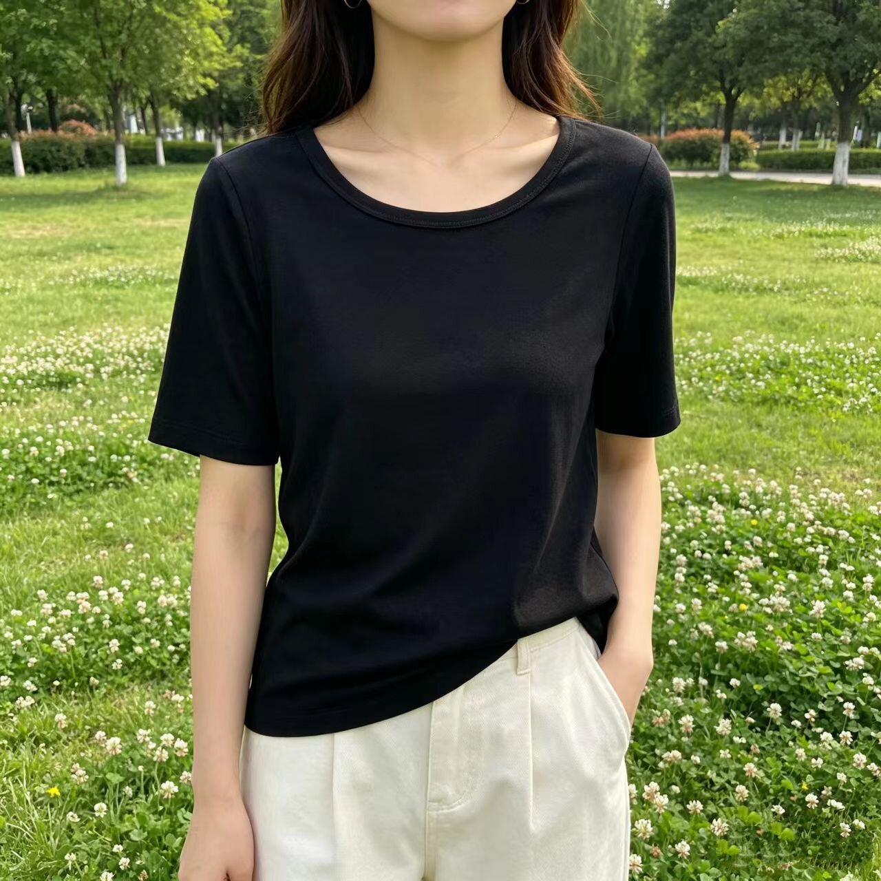 莫代尔棉混纺面料黑白两色短袖T恤女宽松圆领百搭显瘦基础款上衣