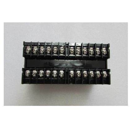 原装正品全新正品 欧姆龙 E5EC- PR2ASM-890 有14个 在2-5箱子里