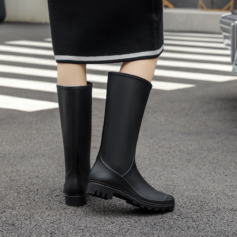 雨鞋女士新款高筒防滑雨靴耐磨防水胶鞋时尚轻便韩版水鞋工作水靴