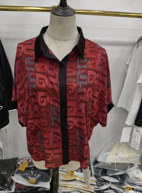 春燕服饰607复古印花短外套女春季翻领纽扣显瘦上衣红色外套