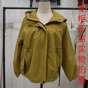 百搭显瘦减龄夹克上衣时尚 金三顺88A07连帽冲锋衣外套女短款 时尚