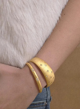 璀璨逐光手工拉丝贵妃镯四芒星金珠镶嵌