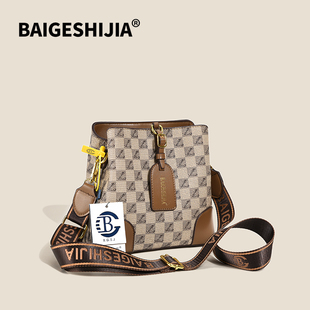 柏格世家正品轻奢复古印花水桶包包女2023新款潮大容量单肩斜挎包