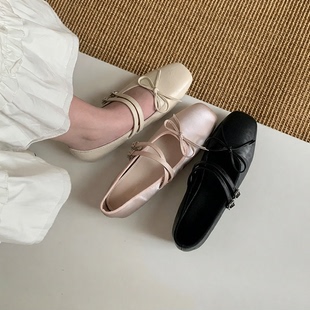 2cm内增高 法式杏色单鞋女秋季新款方头蝴蝶结浅口夏一字带玛丽珍