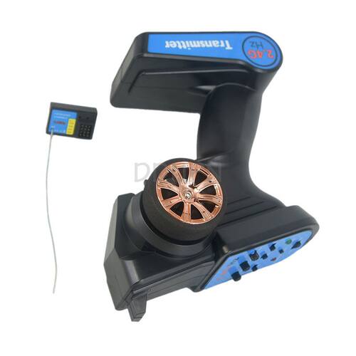 3通2.4G模型玩具车船快艇遥控器