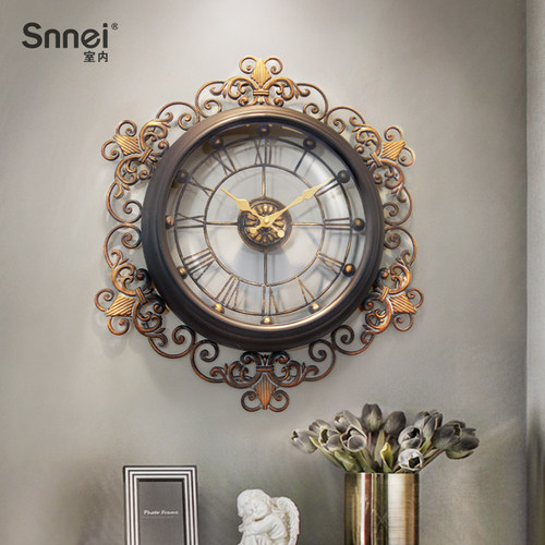 法式中古风客厅玄关墙面装饰挂钟