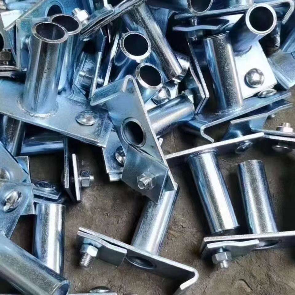 新型工字钢定位桩外架悬挑梁钢管固定桩滑套套扣底座活动移动卡扣