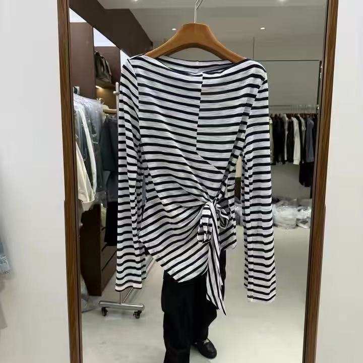特价清仓 洋气不规则条纹拼接一字肩收腰长袖T恤女时髦上衣
